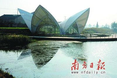 山寨“悉尼歌劇院”現江蘇海安