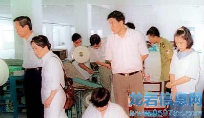20歲到40歲面容巨變 翁帆二十年經歷了什么?